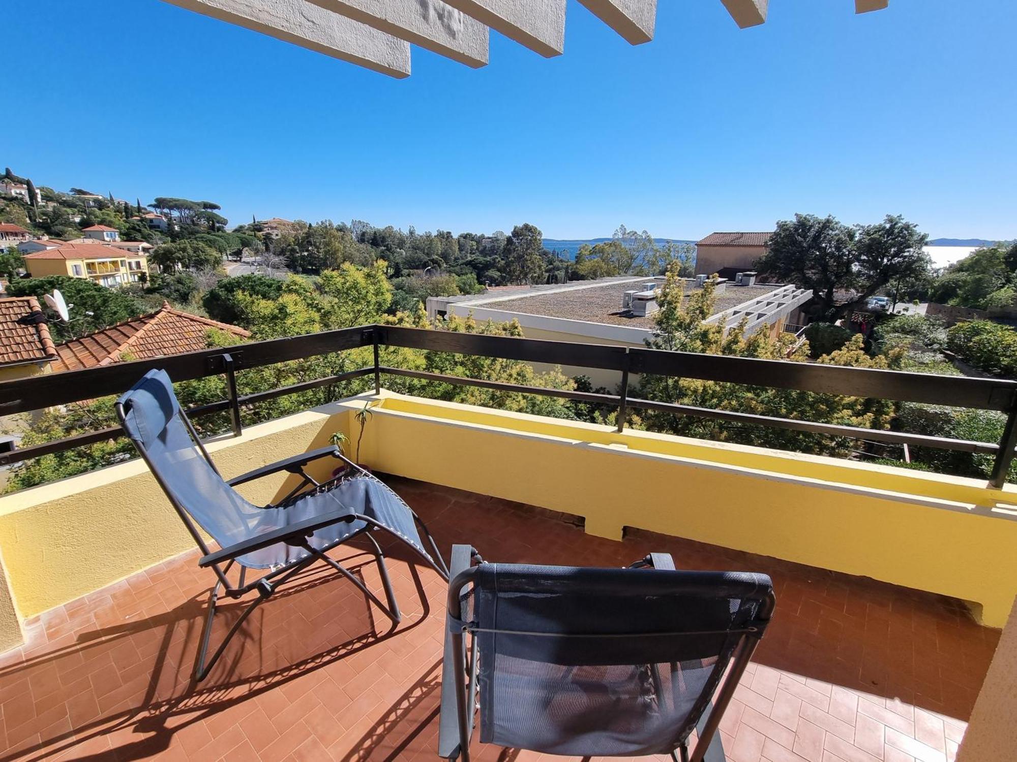 Apartment Les Marguerites - T2 Avec Clim Et Parking A La Fossette Le Lavandou